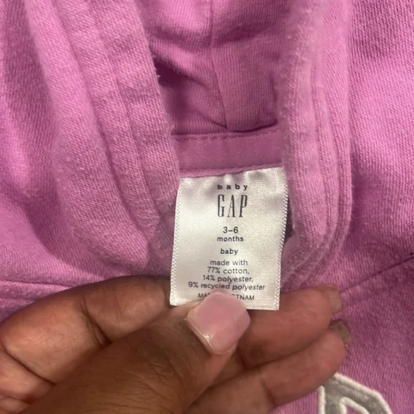 Gap 3-6 months - Picture 3 of 3